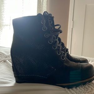 Sorel PDX Lace Up Wedge Boots